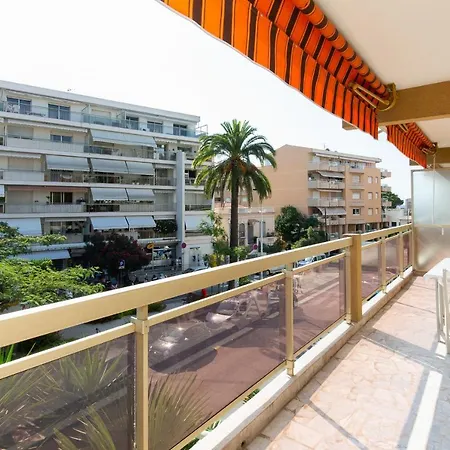 Beautiful Studio Palm Beach Center Apartment Cannes
